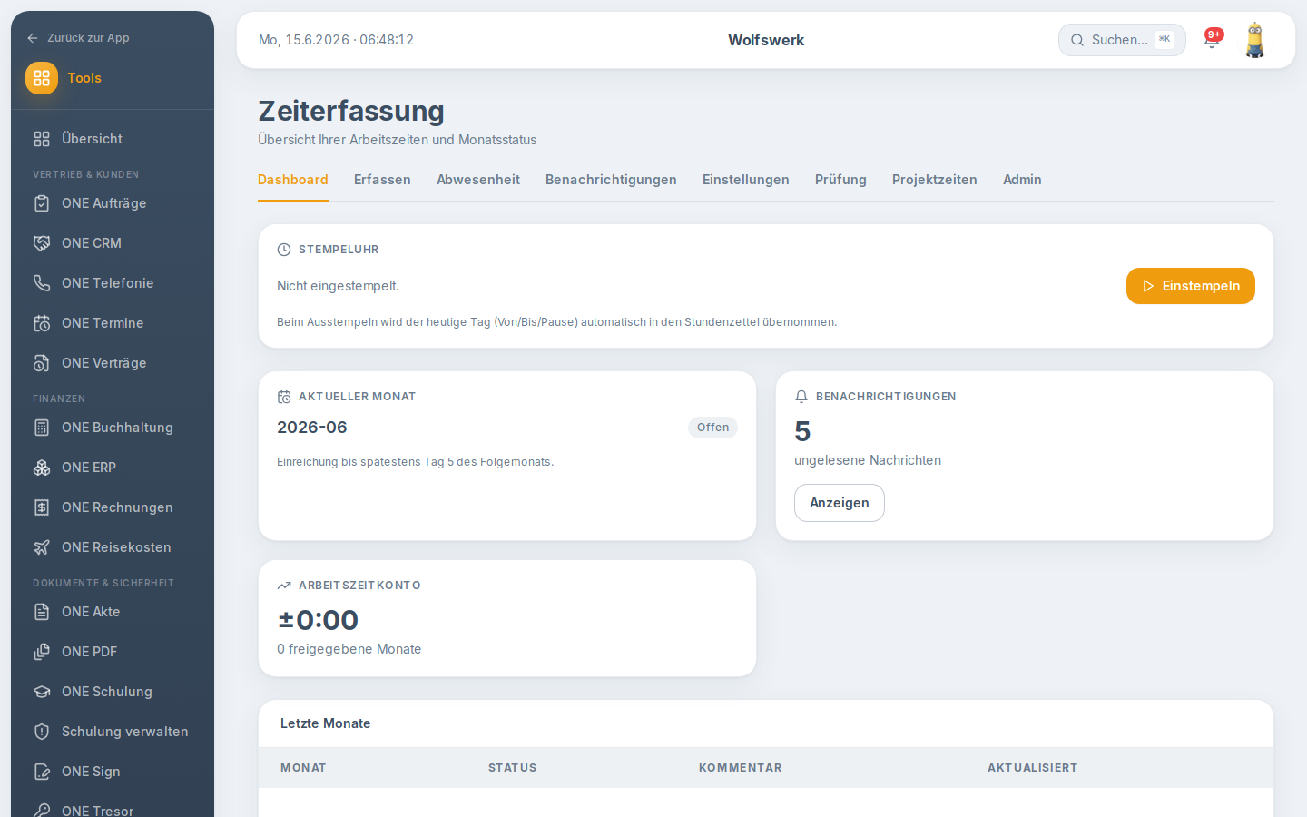 Übersicht von ONE Zeiterfassung mit Stempeluhr und Arbeitszeitkonto